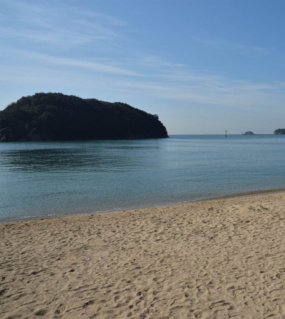 砂浴に最適な潮の干満差が高い場所